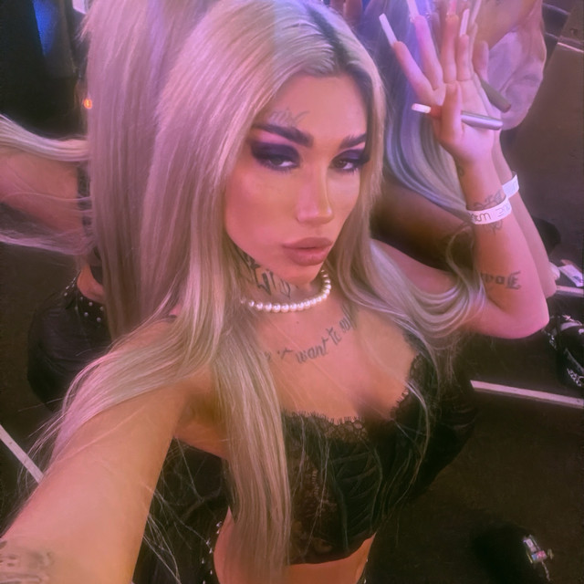 Bia Khalifa tregon reagimin e familjarëve kur mësuan që ajo bën video +18:” Babai….”